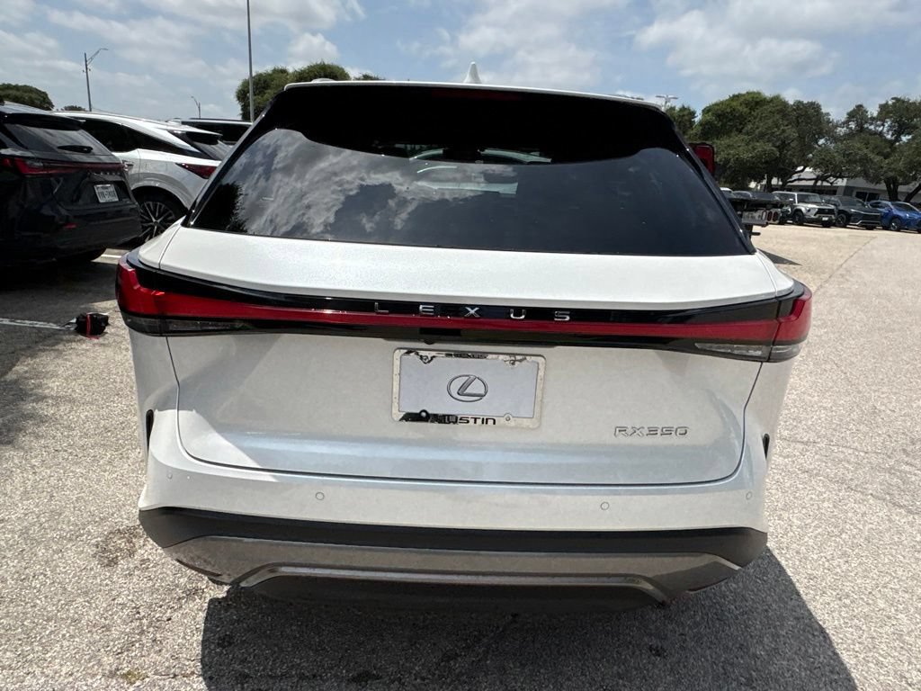 Certified 2025 Lexus RX 350 Premium w/ Accessory Package (Z1) FWD image 4