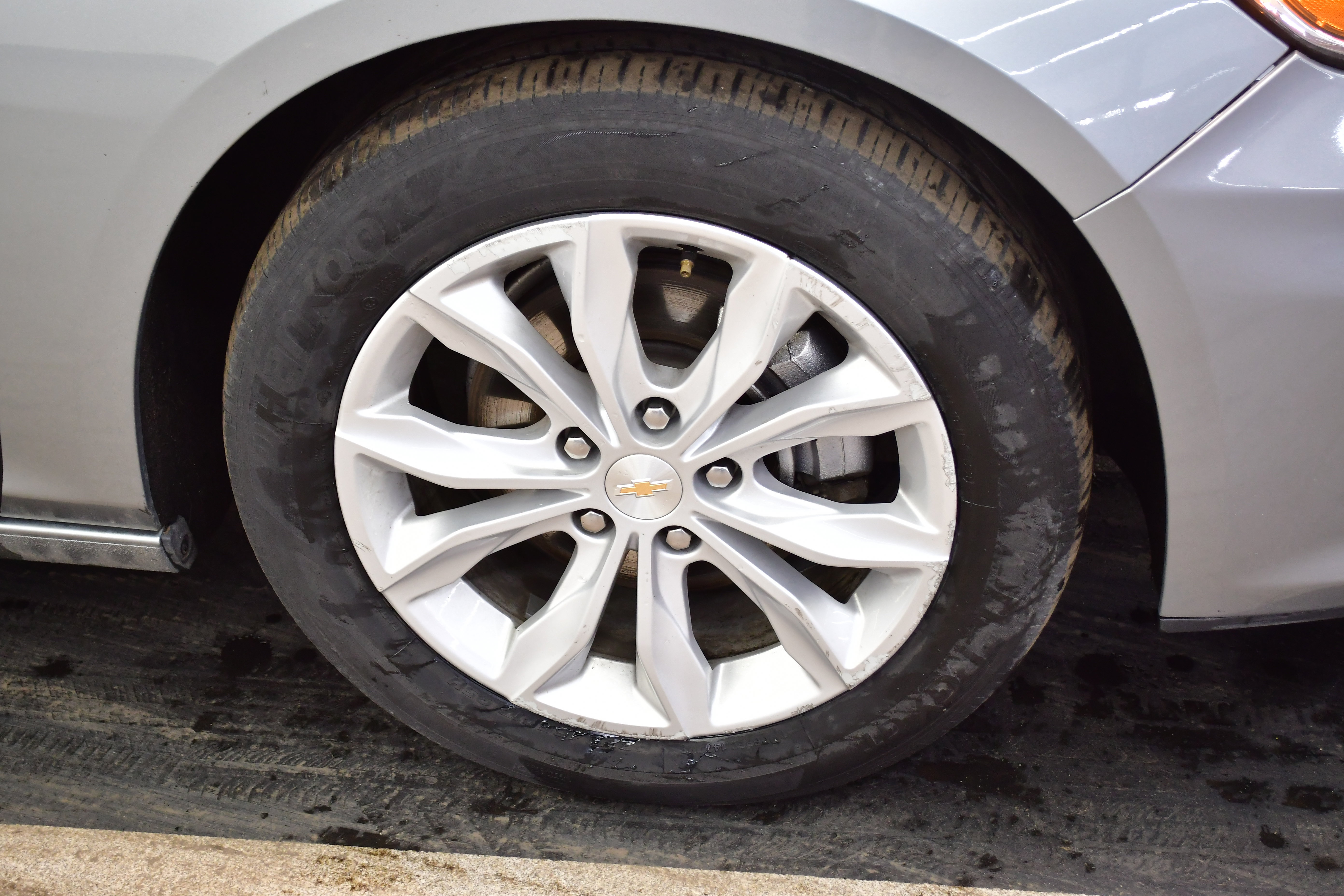 Used 2024 Chevrolet Malibu LT image 36