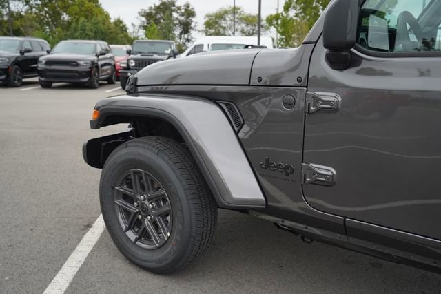 New 2025 Jeep Gladiator Sport image 34