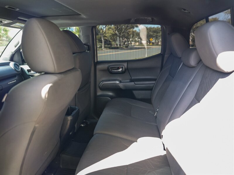 Used 2017 Toyota Tacoma TRD Off-Road RWD image 21