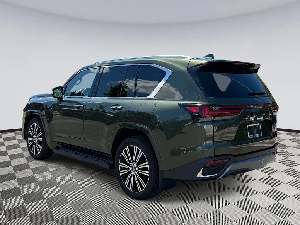 Used 2025 Lexus LX 600 4WD w/ Accessory Package (2T) image 4