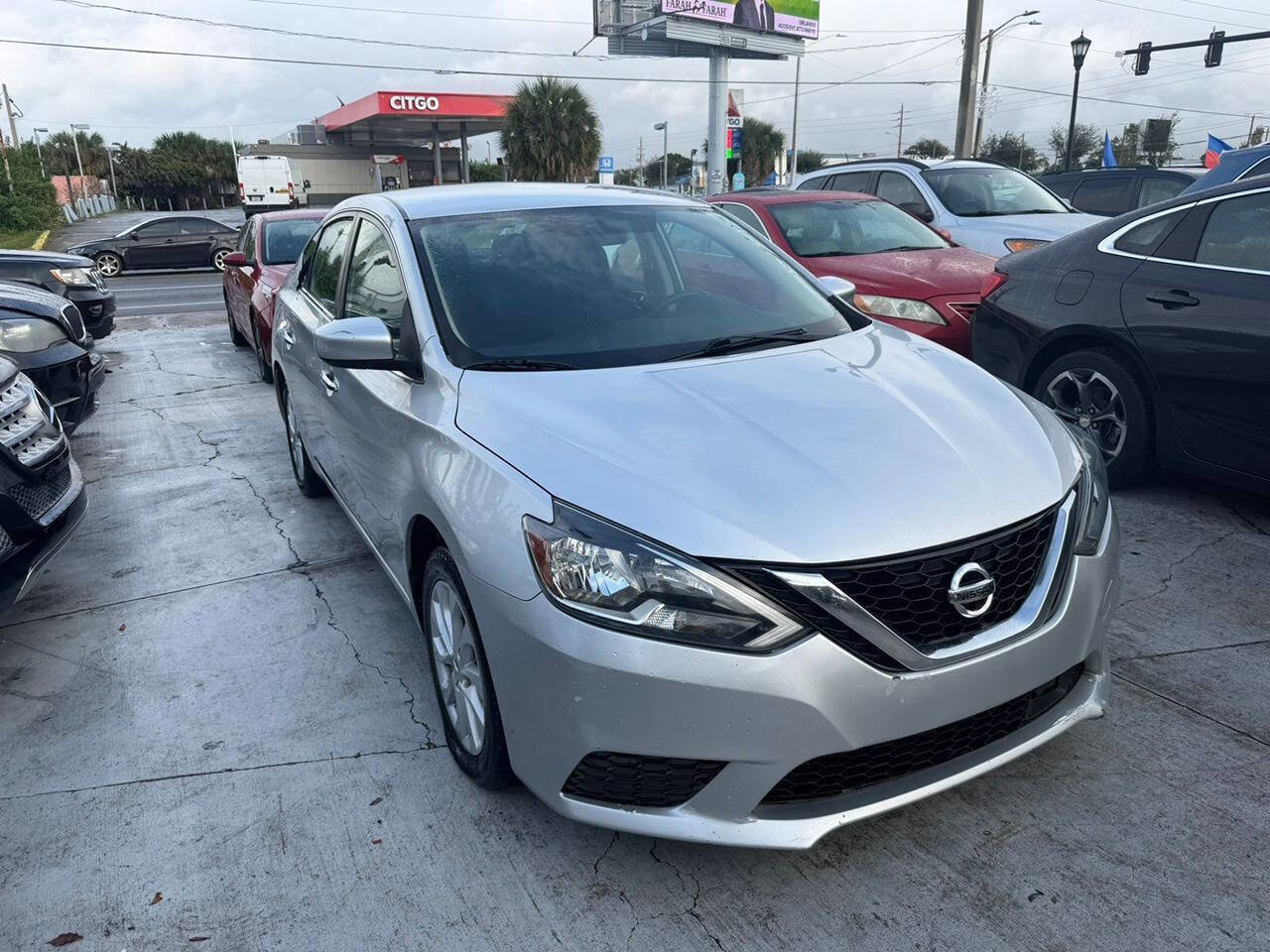 Used 2019 Nissan Sentra SV image 3
