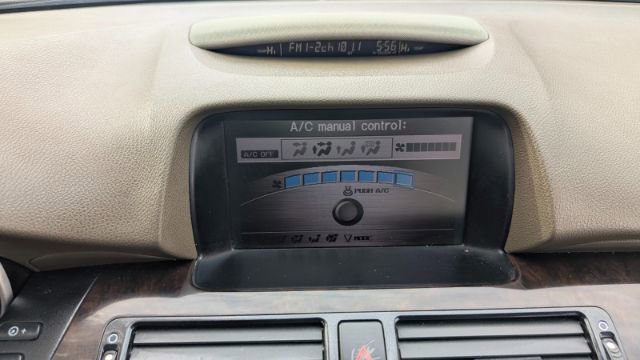 Used 2011 Acura RL image 38