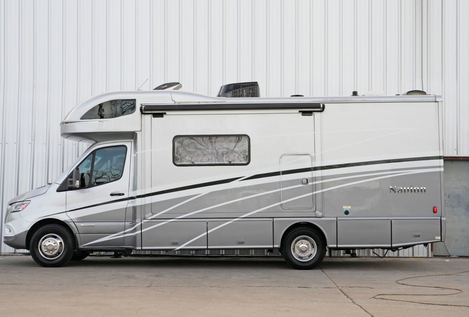 Used 2021 Mercedes-Benz Sprinter 3500 w/ Acoustic Package image 9