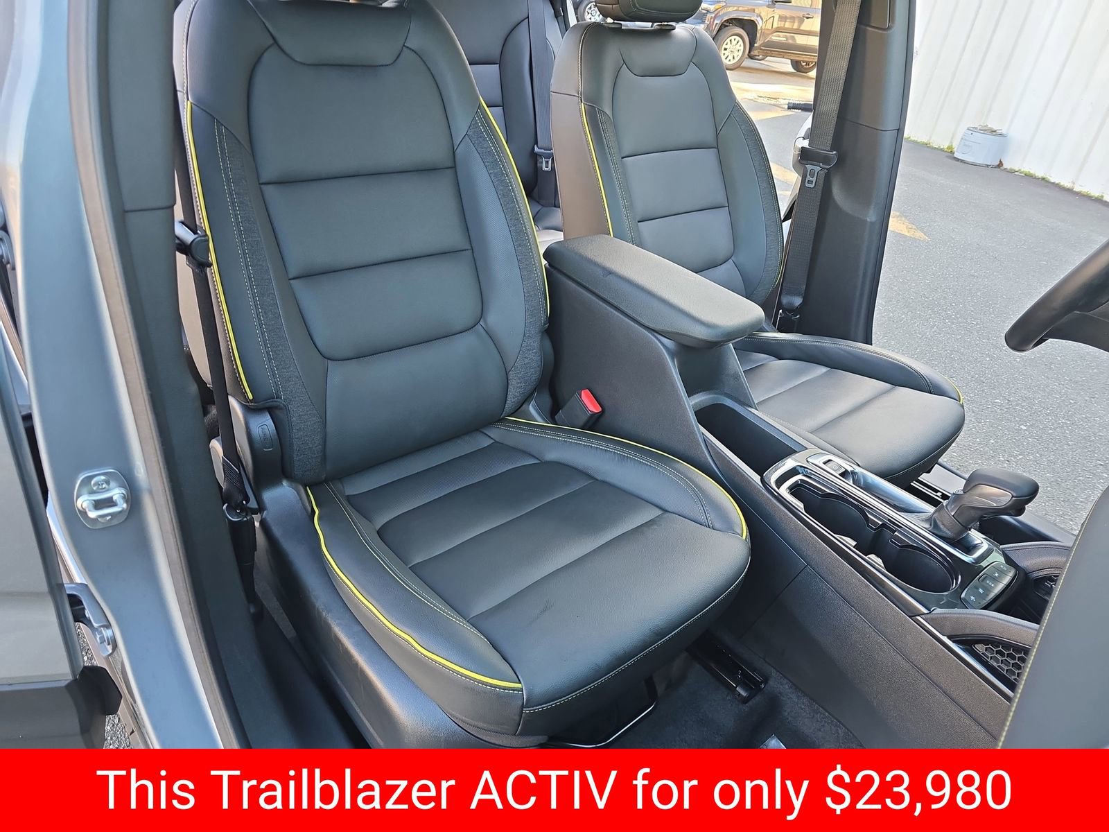 Used 2024 Chevrolet TrailBlazer ACTIV w/ Driver Confidence Package image 16