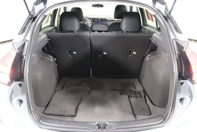 Certified 2024 Nissan Kicks SV image 17