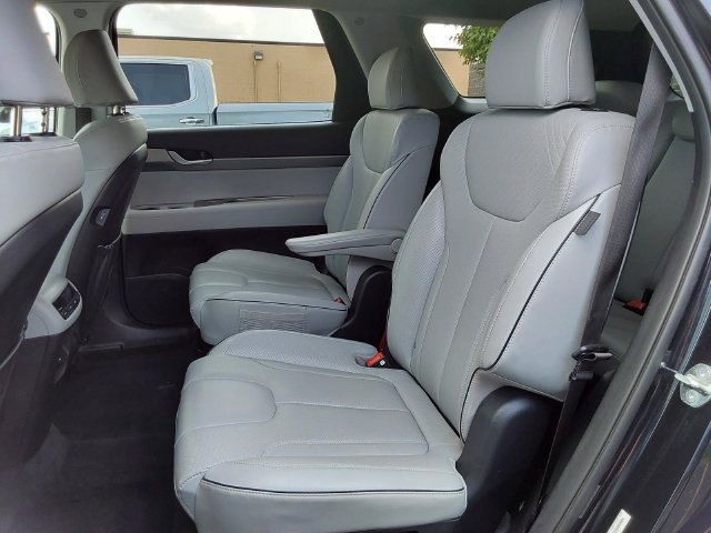 Used 2025 Hyundai Palisade SEL AWD/4WD image 13