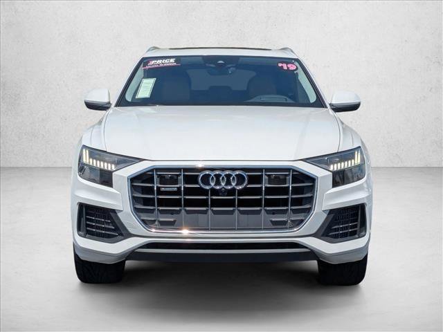 Used 2019 Audi Q8 Prestige AWD/4WD image 2
