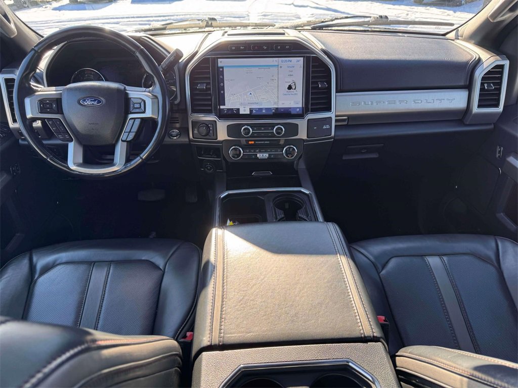 Used 2022 Ford F350 Platinum image 3