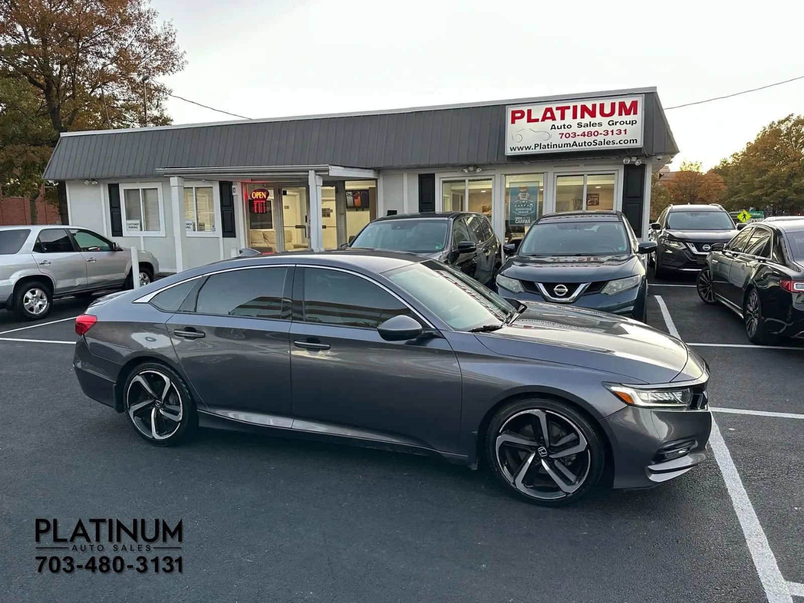 Used 2019 Honda Accord Sport image 2