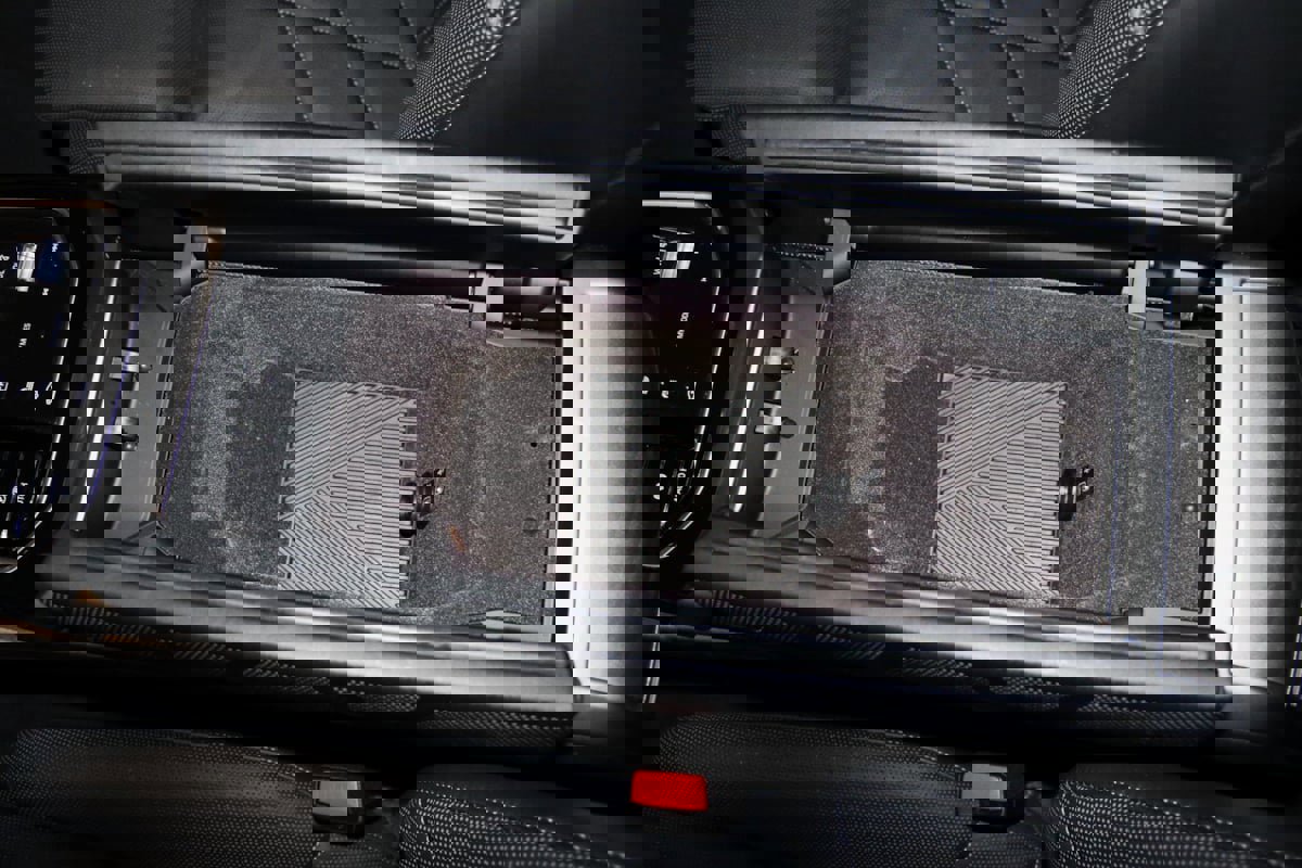 Used 2023 BMW 760i xDrive image 60