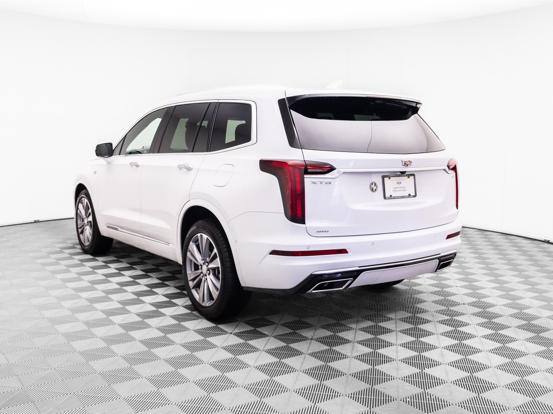Certified 2025 Cadillac XT6 Premium Luxury w/ Platinum Package AWD/4WD video 3