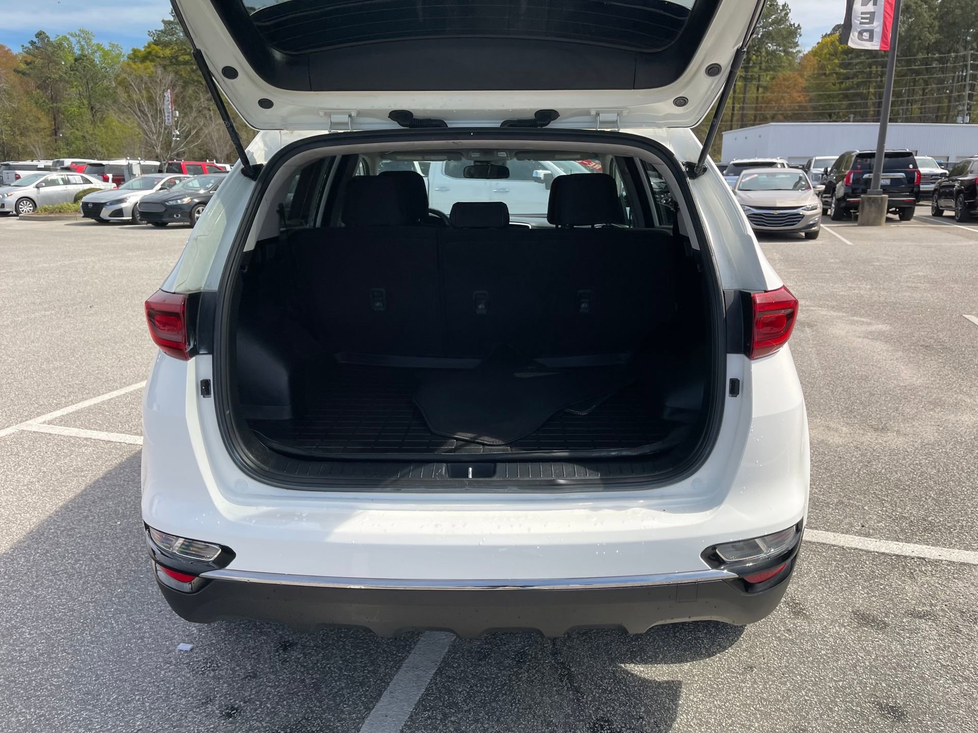 Used 2020 Kia Sportage LX w/ LX Popular Package AWD/4WD image 23