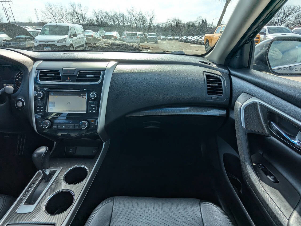 Used 2015 Nissan Altima 2.5 SL w/ Technology Package FWD image 18