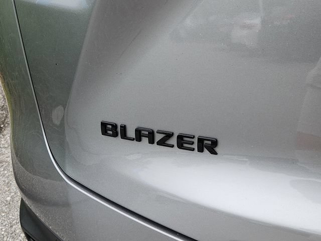 Used 2024 Chevrolet Blazer LT w/ Convenience Package FWD image 29