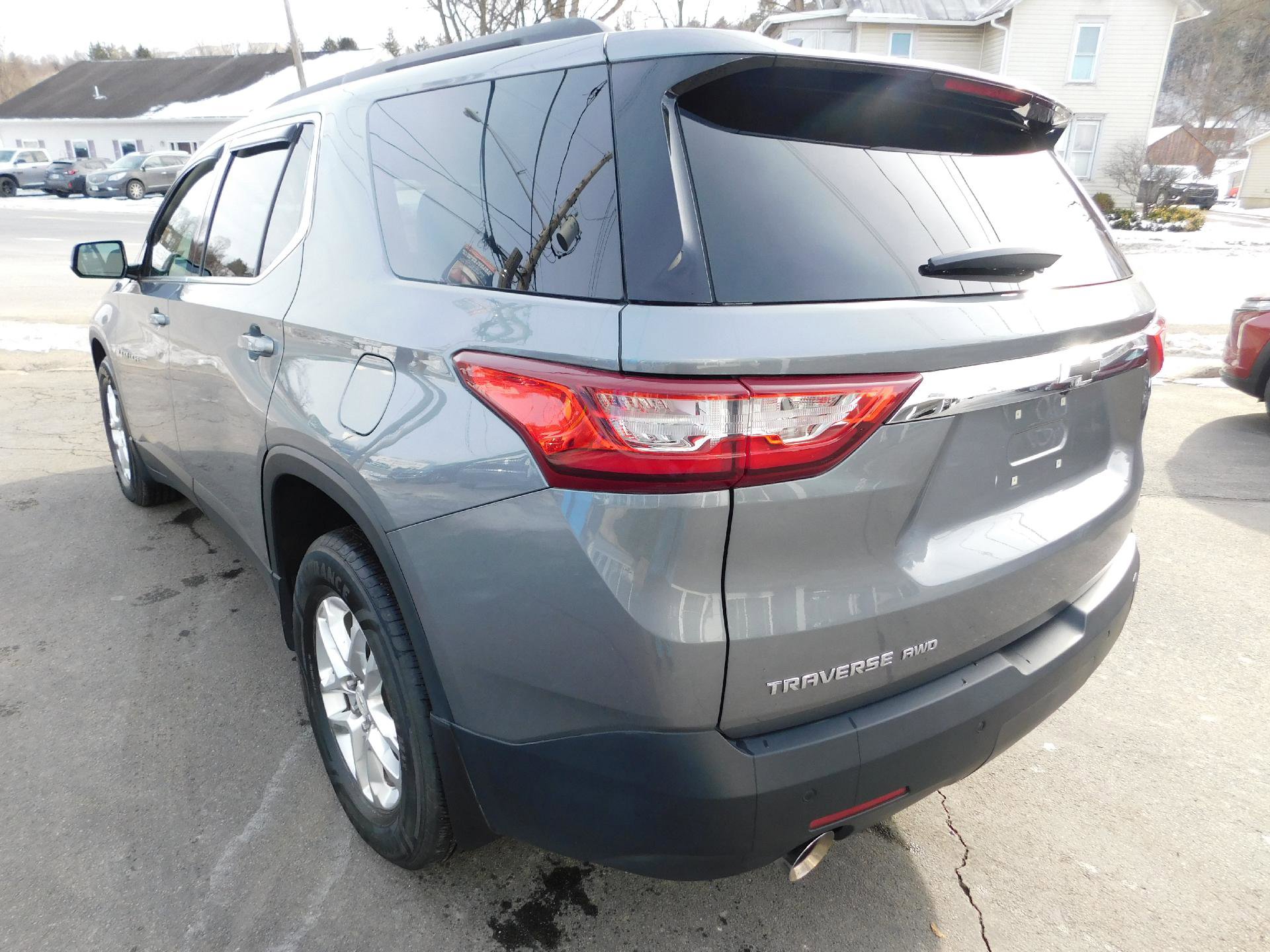 Used 2019 Chevrolet Traverse LT w/ LPO, Floor Liner Package image 5