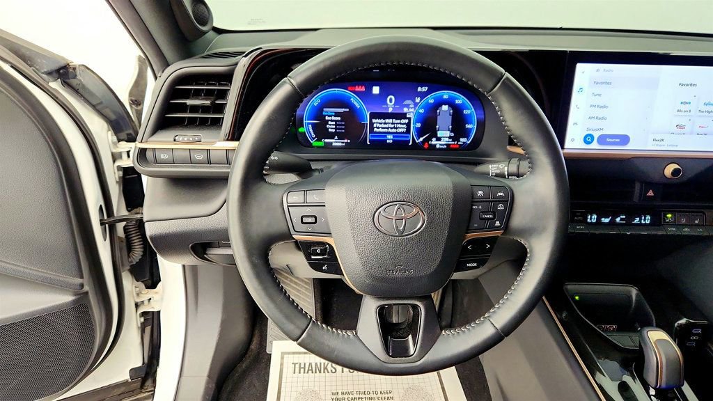 Used 2024 Toyota Crown AWD/4WD image 14