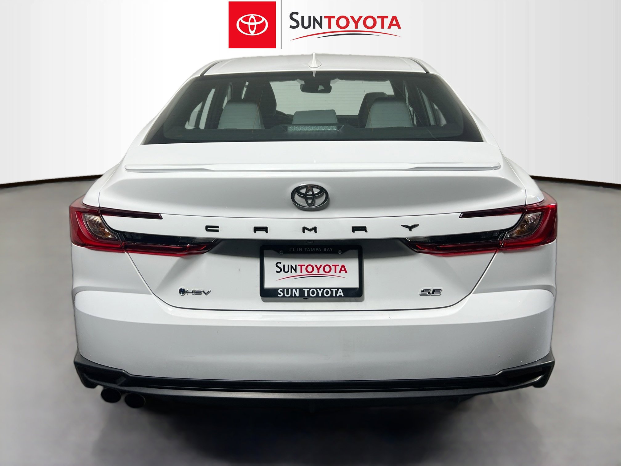 Used 2025 Toyota Camry SE image 5