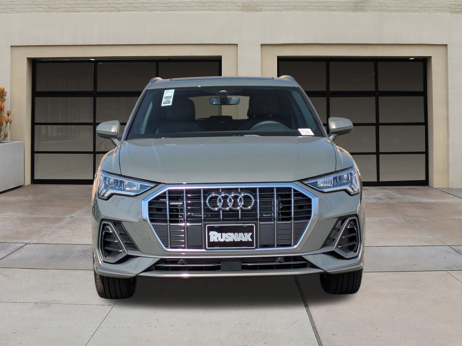 New 2025 Audi Q3 2.0T Premium image 2