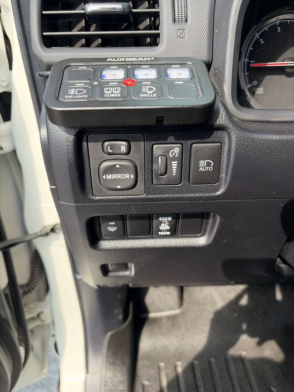 Used 2021 Toyota 4Runner Venture w/ Moonroof Package AWD/4WD image 21