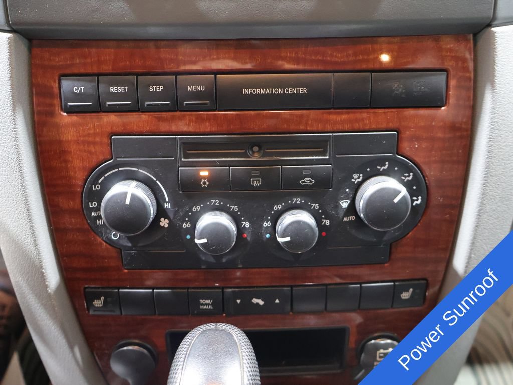 Used 2005 Jeep Grand Cherokee Limited RWD image 7