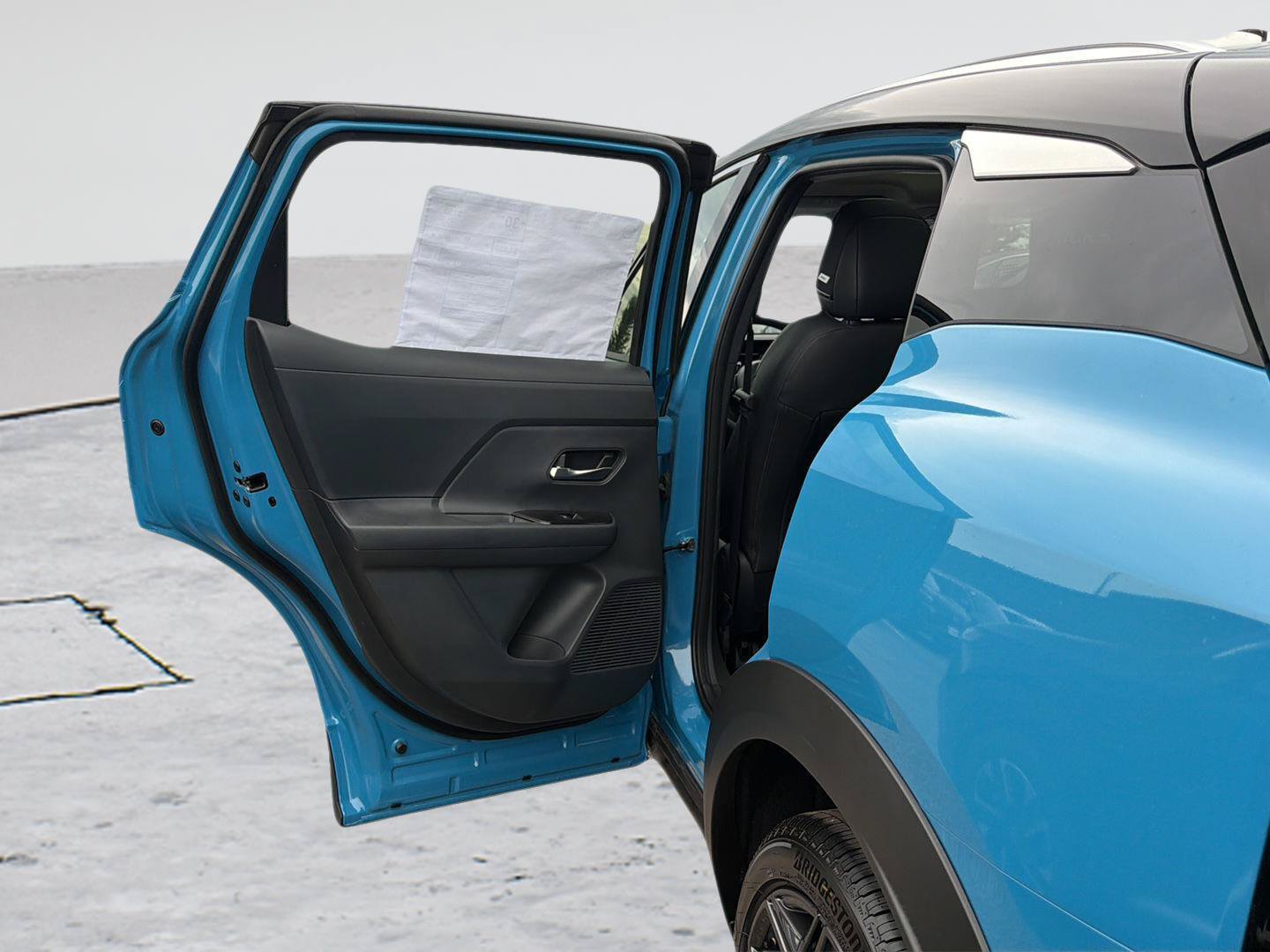 New 2027 Nissan Kicks SR AWD/4WD image 29
