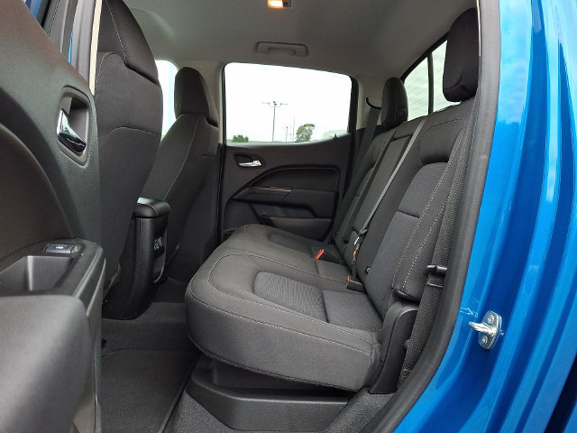 Used 2022 Chevrolet Colorado LT w/ LT Convenience Package AWD/4WD image 13