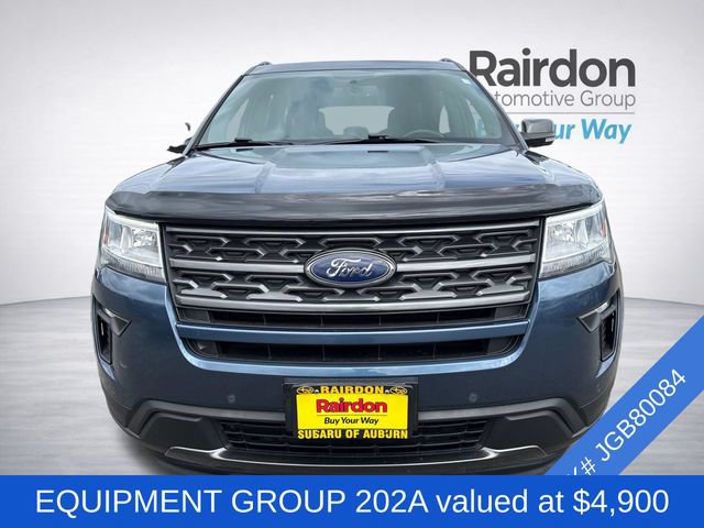 Used 2018 Ford Explorer XLT w/ Equipment Group 202A FWD image 2