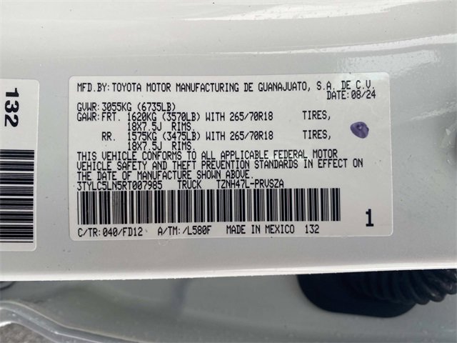 Used 2024 Toyota Tacoma TRD Off-Road image 23