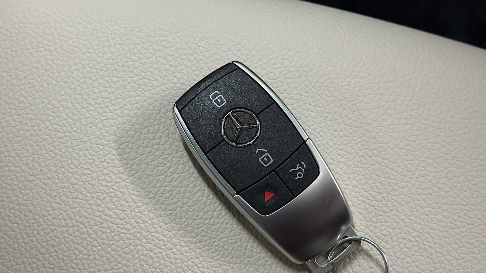 New 2026 Mercedes-Benz GLA 250 4MATIC image 37