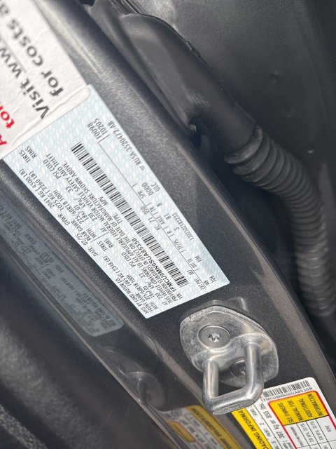 Used 2025 Ford Escape ST-Line image 28