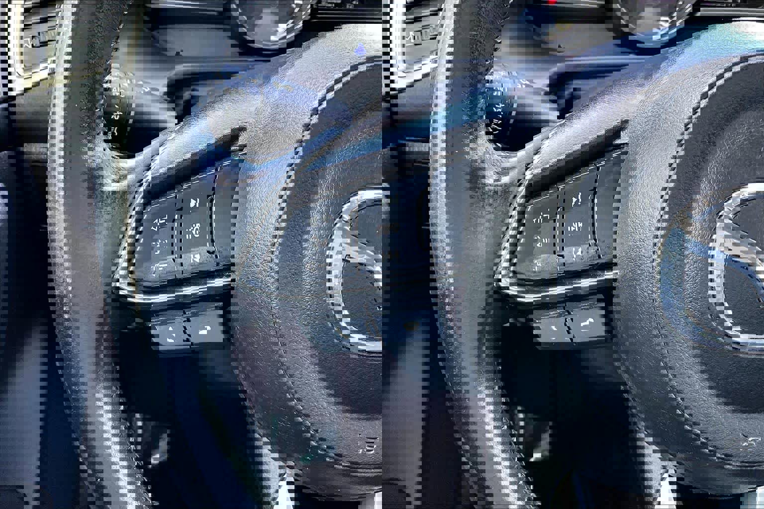 Used 2017 MAZDA MAZDA3 Touring image 24