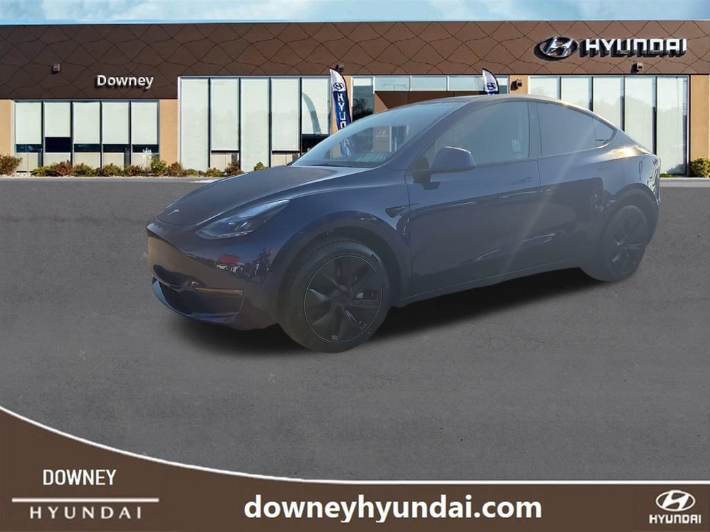 Used 2025 Tesla Model Y Long Range RWD 360° Tour
