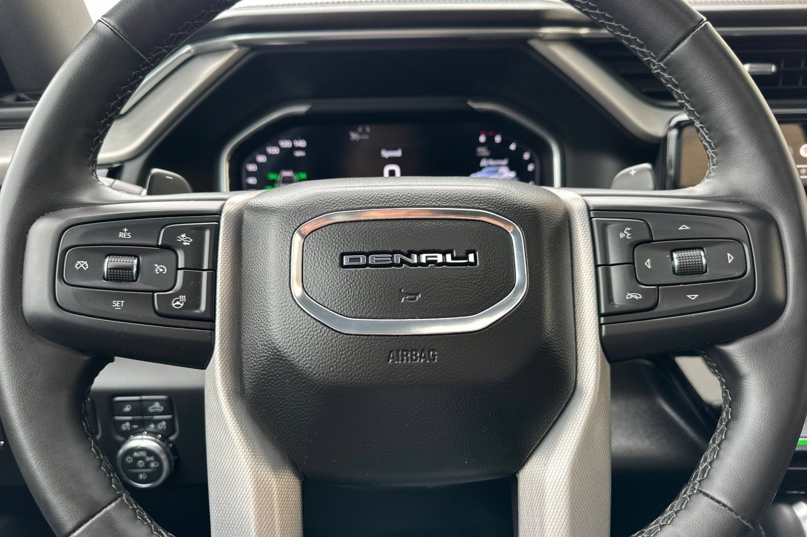 Certified 2024 GMC Sierra 1500 Denali w/ Denali Reserve Package RWD image 31