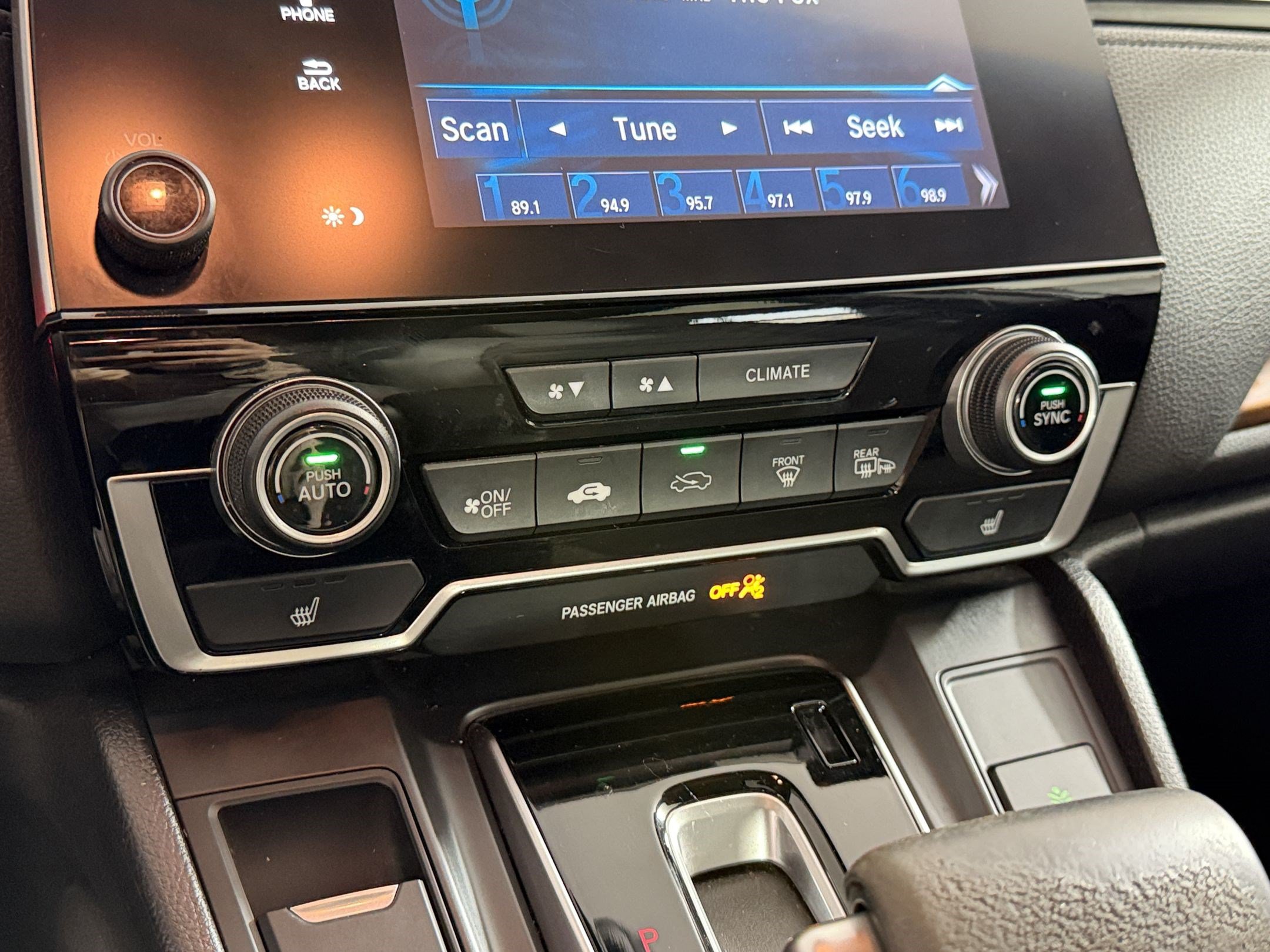 Used 2017 Honda CR-V EX image 18