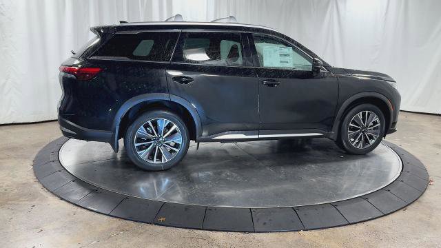 Certified 2026 INFINITI QX60 Luxe w/ Cargo Package AWD/4WD image 13