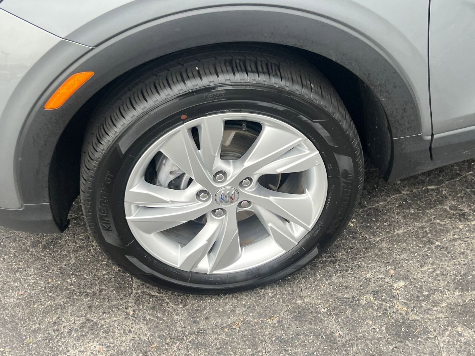 Used 2025 Buick Encore GX Preferred image 24