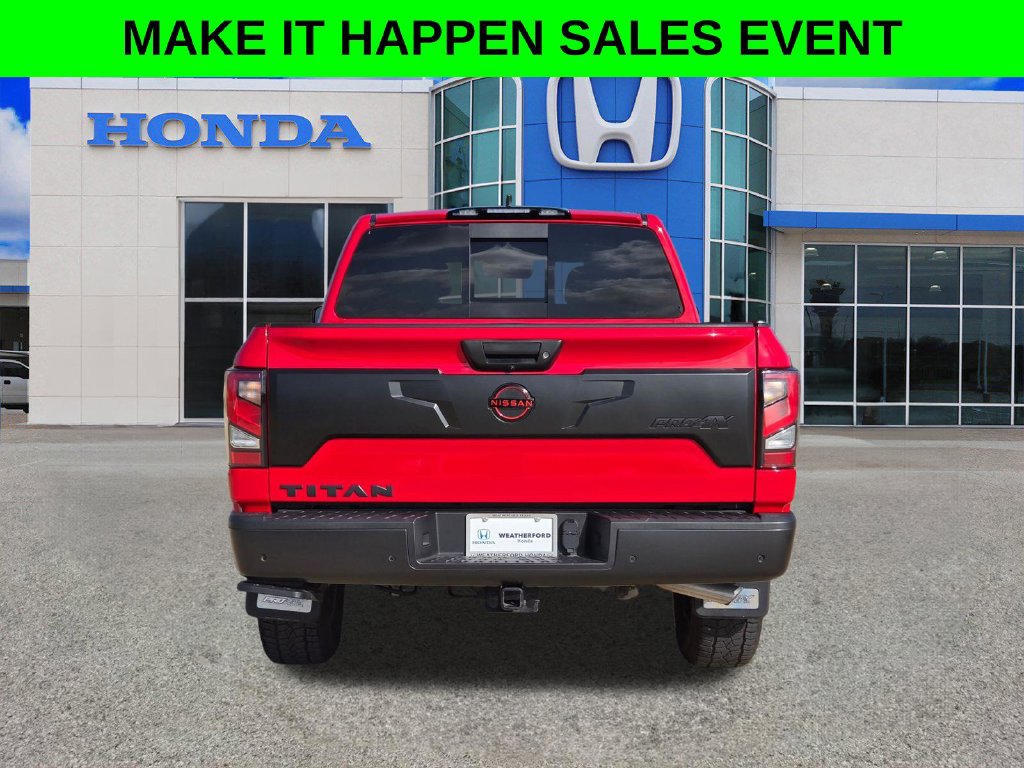 Used 2024 Nissan Titan PRO-4X w/ Pro-4x Utility Package AWD/4WD image 4