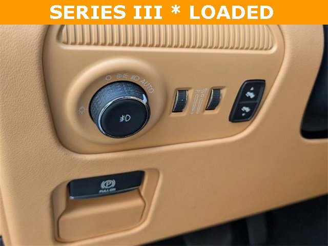 Used 2023 Jeep Grand Wagoneer L Series III w/ HD Trailer Tow Package image 17