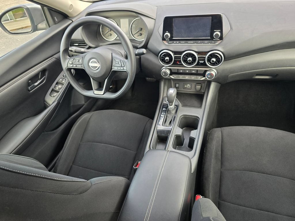 Used 2025 Nissan Sentra S FWD image 18