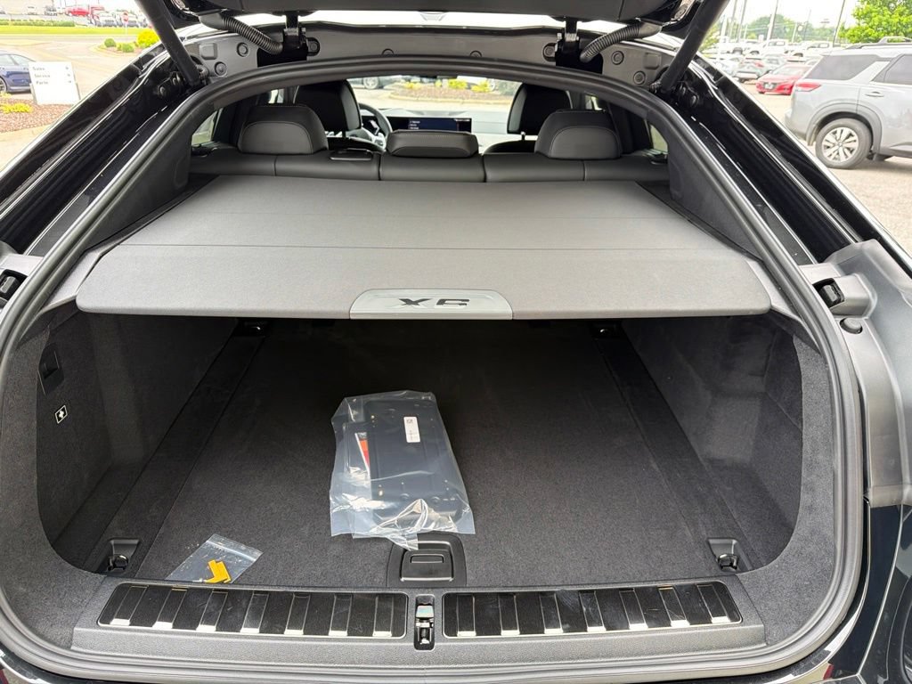 New 2027 BMW X6 M60i AWD/4WD image 15