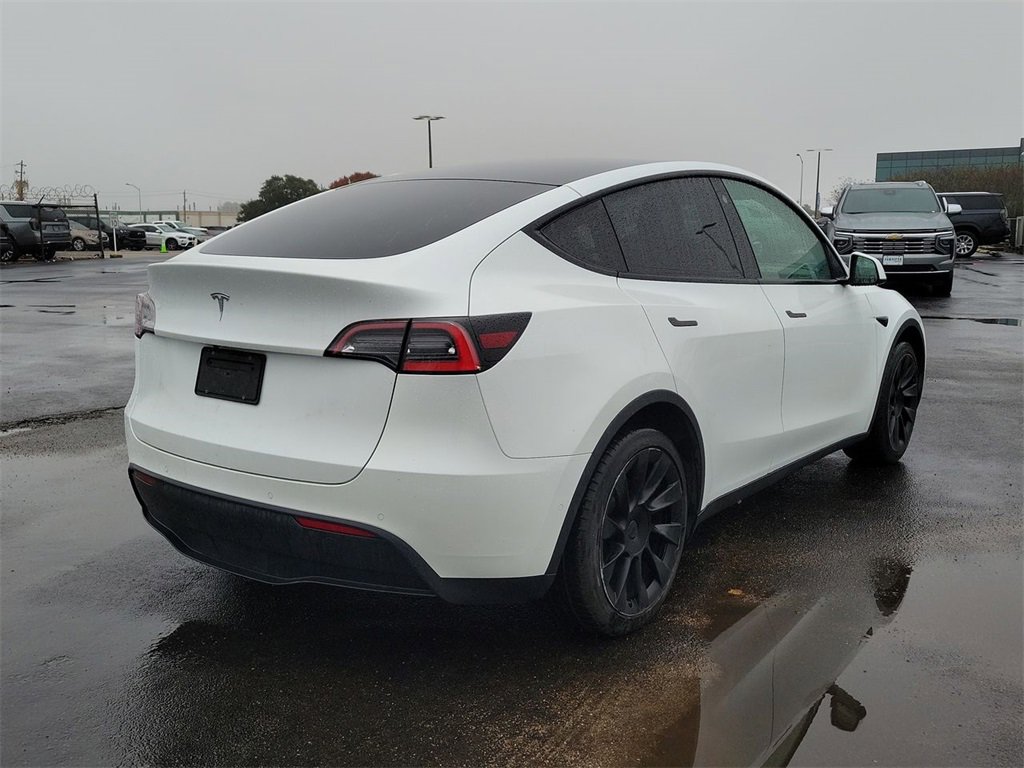 Used 2021 Tesla Model Y 2WD image 14