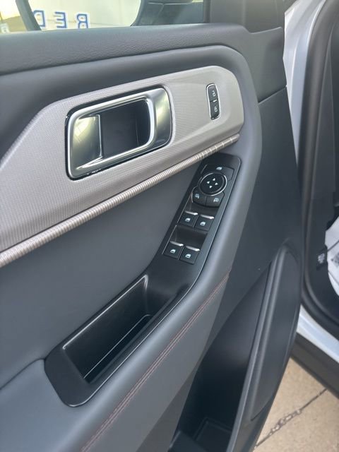 New 2026 Ford Explorer Active w/ Active Comfort Package image 21