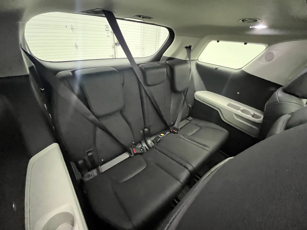 Used 2024 Kia Carnival SX Prestige FWD image 39
