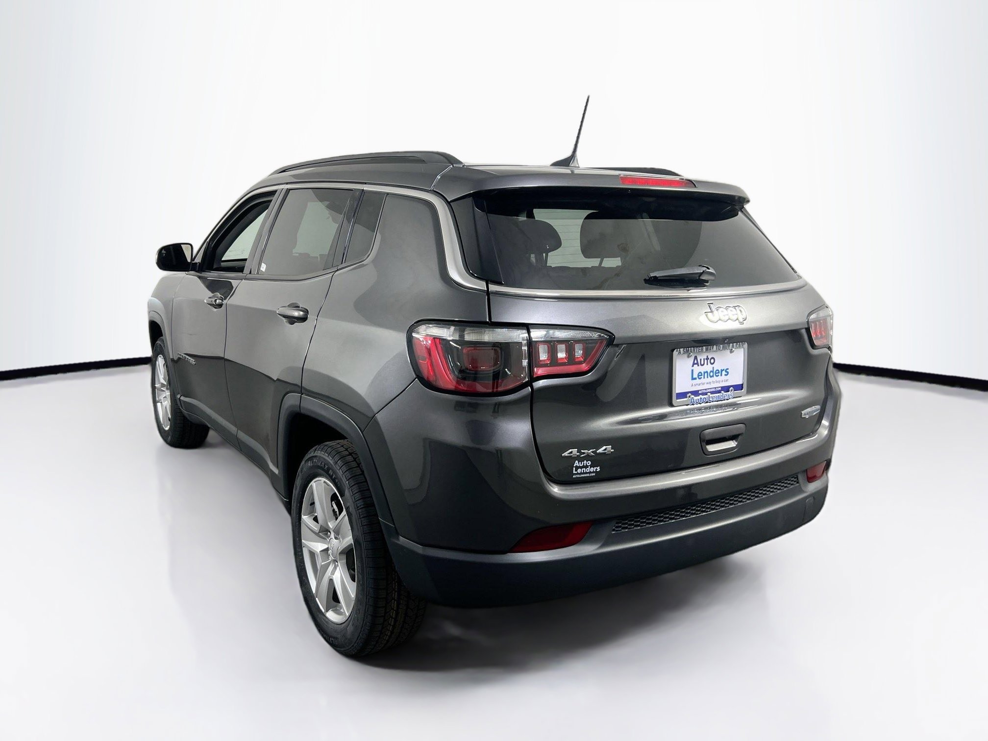 Used 2022 Jeep Compass Latitude w/ Convenience Group image 7