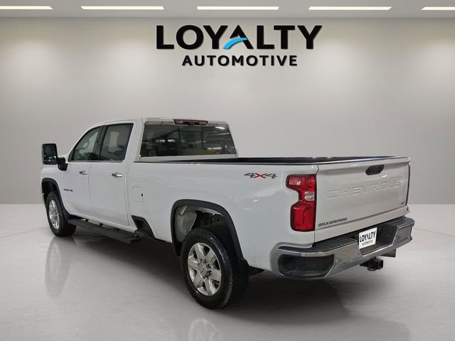 Used 2022 Chevrolet Silverado 3500 LTZ w/ LTZ Convenience Package AWD/4WD image 3
