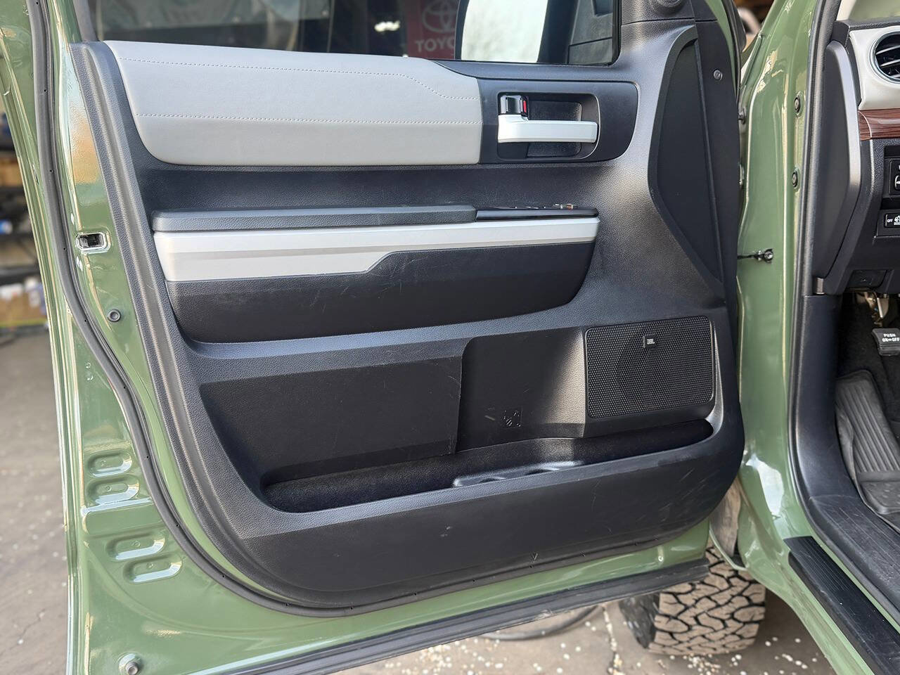 Used 2021 Toyota Tundra Limited w/ Limited Premium Package image 5