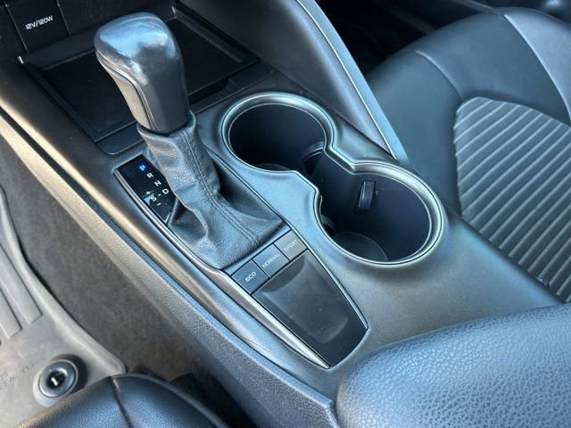 Used 2022 Toyota Camry SE FWD image 26