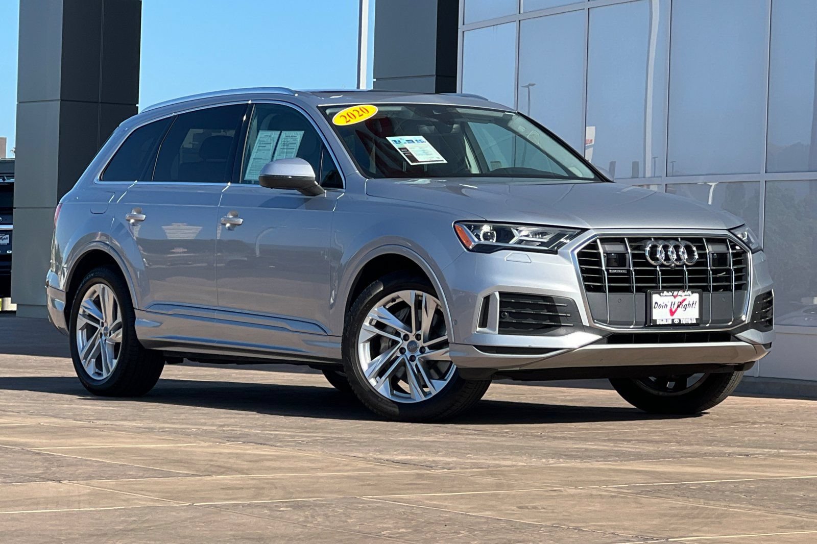 Used 2020 Audi Q7 2.0T Premium Plus w/ Premium Plus Package AWD/4WD image 2