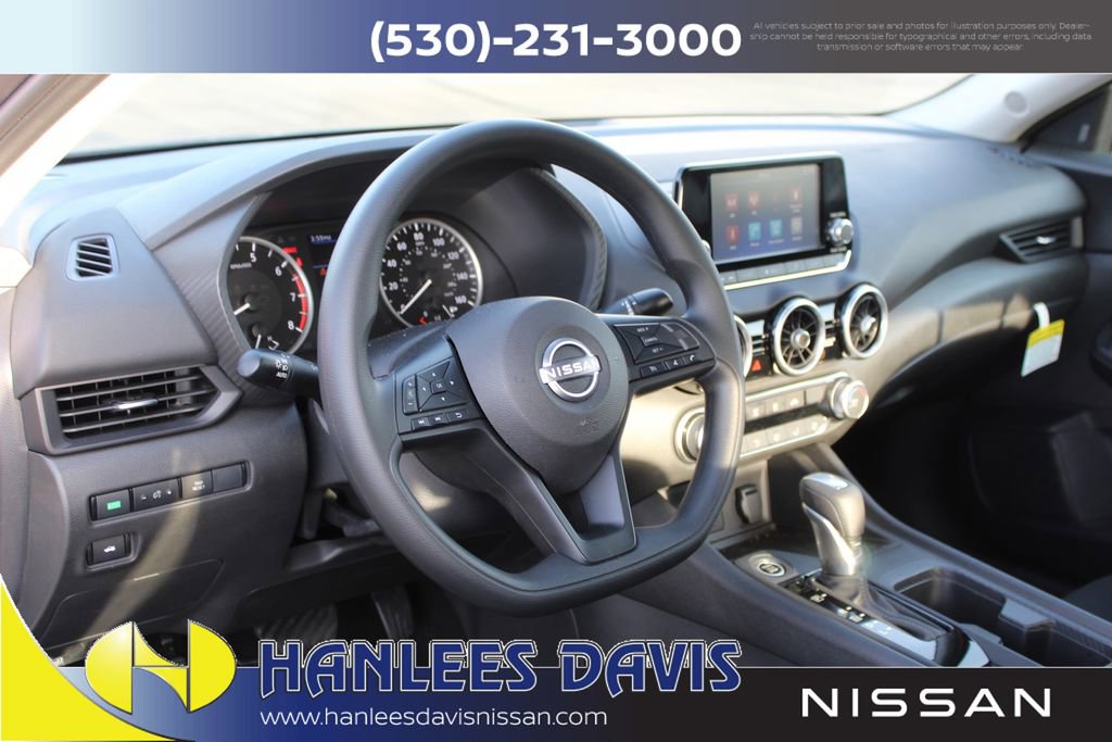 Used 2025 Nissan Sentra S image 11